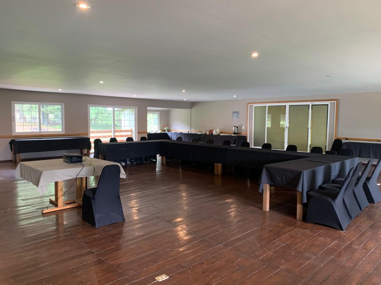 Salón interior en Rancho Viejo